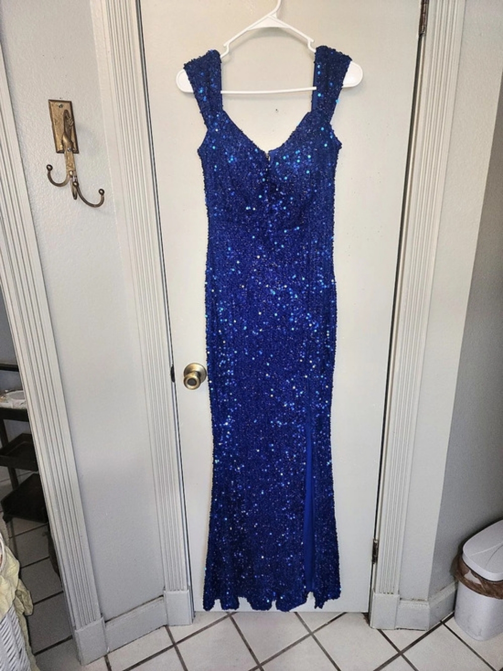Elegant & Sophisticated Blue Sequin Maxi Dress NWT